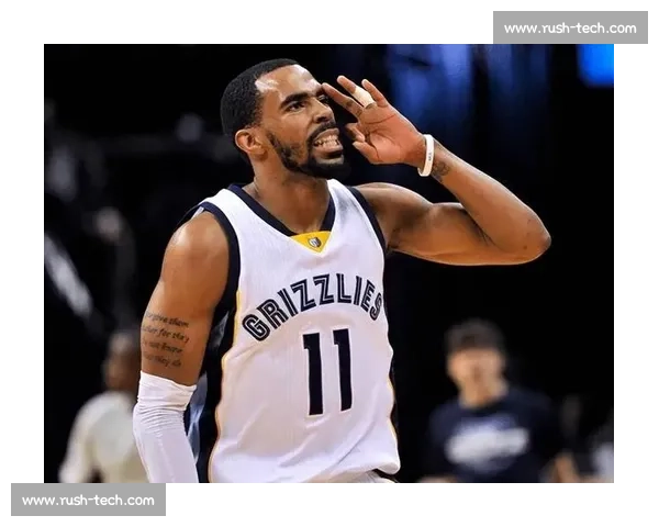 康利 37 岁仍征战 NBA！生涯赚 2.9 亿娇妻相伴，人生赢家实至名归