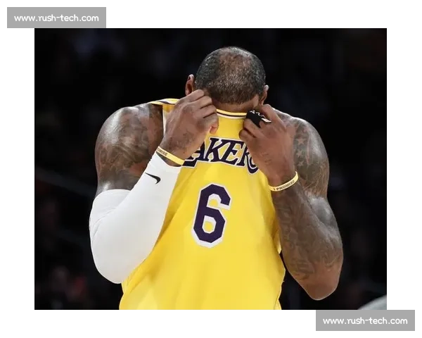 空篮守望者:詹姆斯的 3 周等待 空篮守望者:詹姆斯的 3 周等待