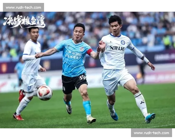 阎相闯退役夜点燃梭鱼湾！大连英博 2-0 青岛海牛，全场共唱莎啦啦送别传奇