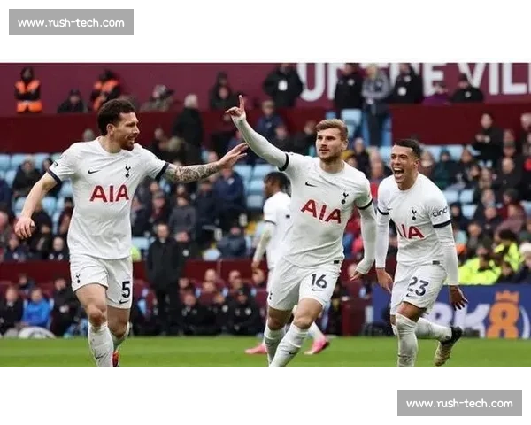 西汉姆联主场迎战热刺争四关键战伦敦德比火花四射看点十足走势成焦点